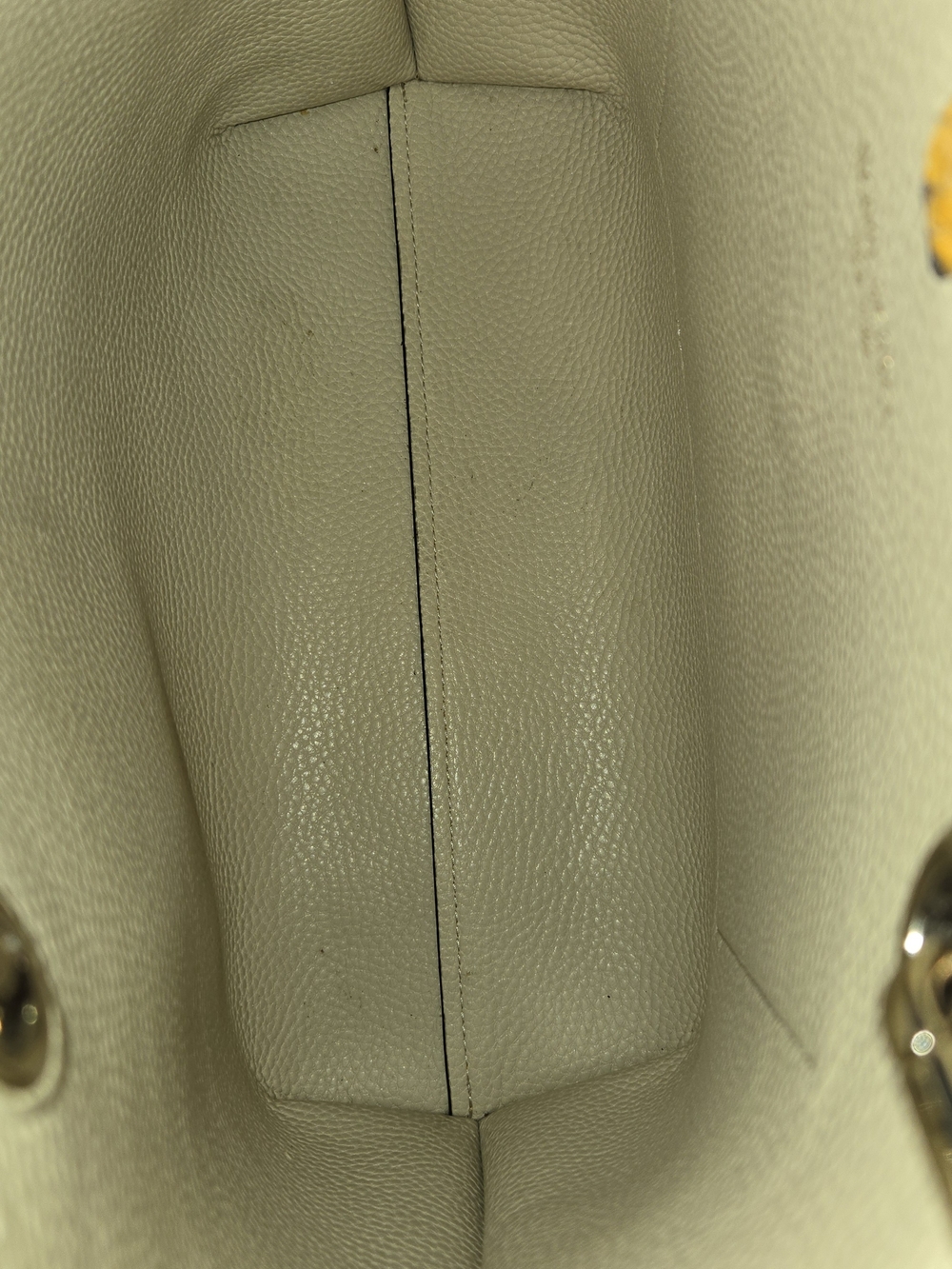 henri bendel Authentic Worth Avenue Yellow Leather Tassel Tote - Picture 13 of 16